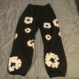 Denim Tears ‘The Cotton Wreath’ Sweatpants Black Men’s Large